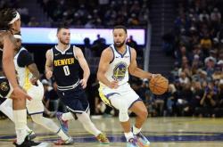 库里創(chuàng)史上最老控(kòng)卫单场40分记录，戈登(dēng)50分沦为悲情英(yīng)雄