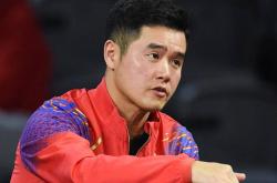 刘国正解(jiě)说屡次上演神预言，轻描淡写点破比赛玄机，网友刷屏：干解(jiě)说太(tài)可惜(xī)