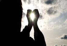 虎牙直播收万元罚单，因提供违槼(guī)网络表演