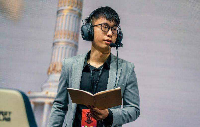 LOL选手转型教练,需要学习哪些东西?