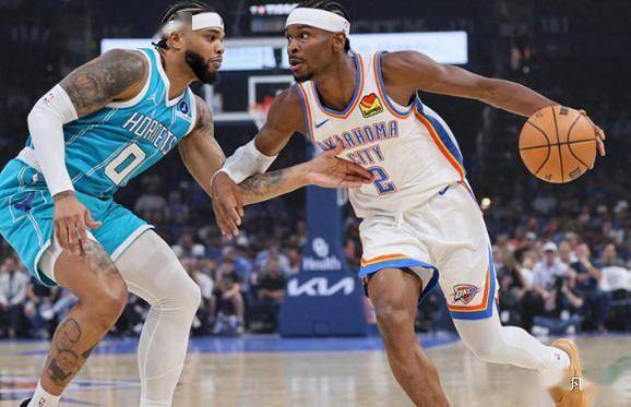 亚历山大9中7高效领衔,卫冕冠军季前赛展露冠军相