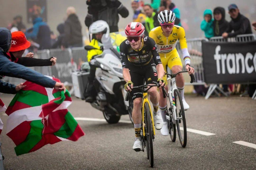 2025环法S14：阿伦斯曼单飞获首胜英力士车队破环法冠军荒