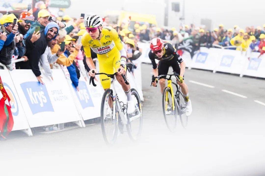 2025环法S14：阿伦斯曼单飞获首胜英力士车队破环法冠军荒