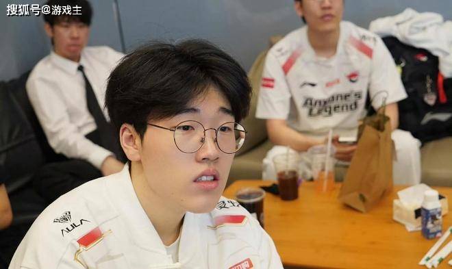 LPL冬季转会期消息汇总了，JKL伤病恐退役休息，AL续约艰难