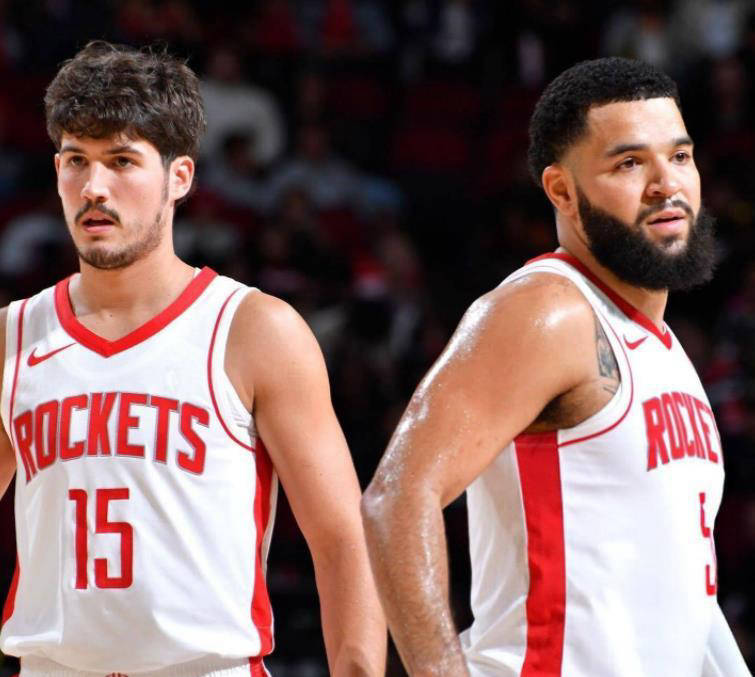 火箭调整阵容：两位老将回归出战！