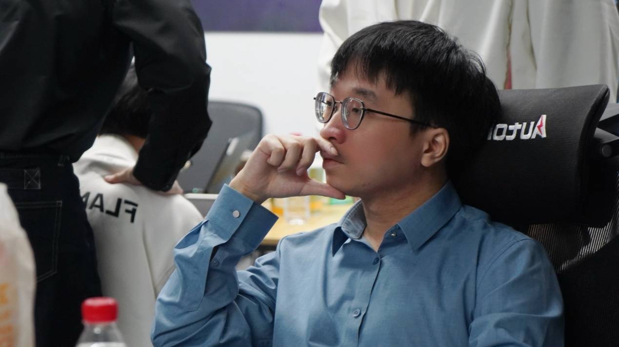 LOL迎来重大爆料！拳头官方透露，LCK明年的比赛，教练或参与指挥